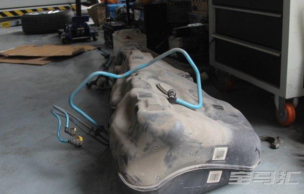 牛人就是这么任性!BMW 1系118i移植M135全套动力案例