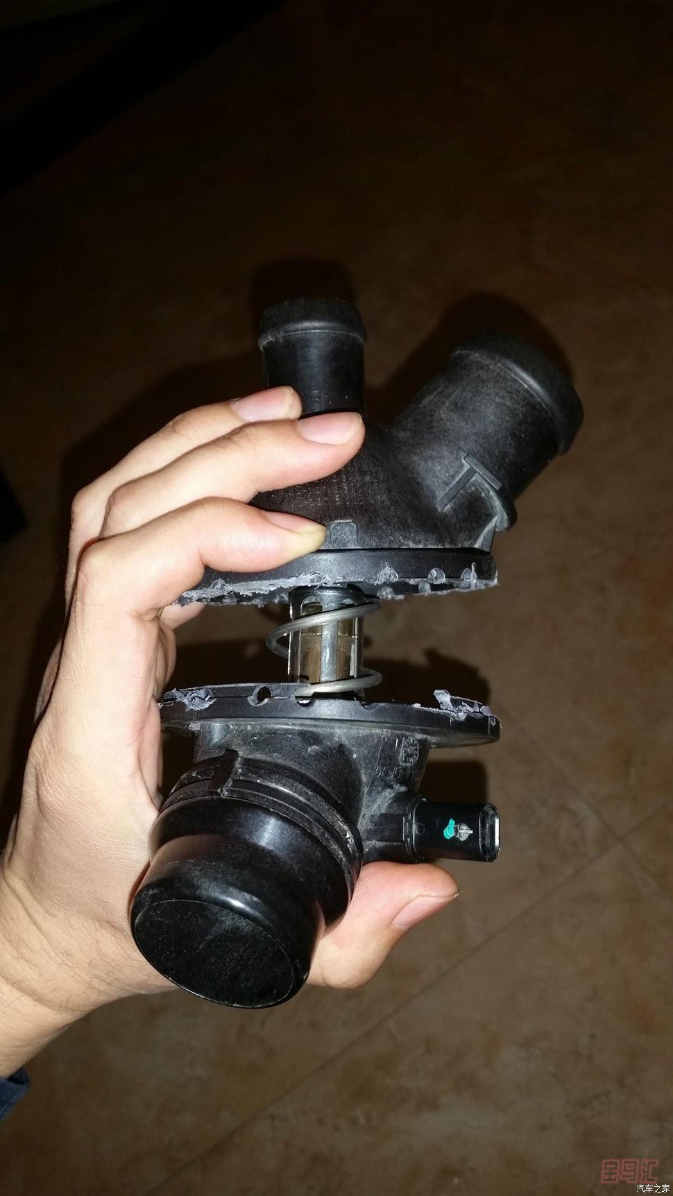 揭开宝马节温器面纱,节温器拆解及工作原理分析