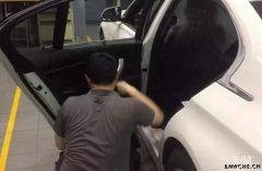 宝马车门异响的原因与处理步骤