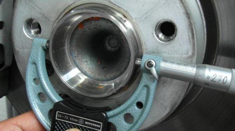 宝马PUMA技术通报-F20/F30/F35跑高速方向盘旋转振动