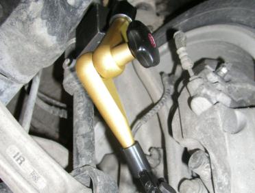 宝马PUMA技术通报-F系制动时方向盘周向振动