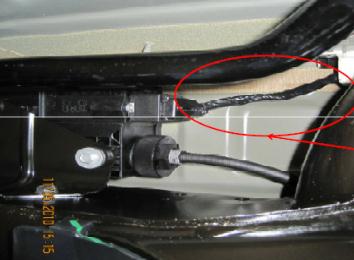 宝马PUMA技术通报-E70/E71驻车制动器(EMF)失效