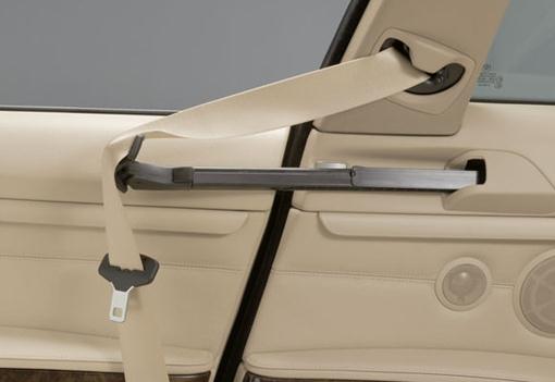 宝马PUMA技术通报-安全带拉紧装置功能被激活