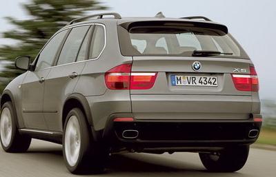 PUMA技术通报-E70后行李箱盖尾灯,不密封