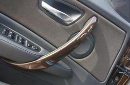 PUMA技术通报-F18后车门中控不能打开