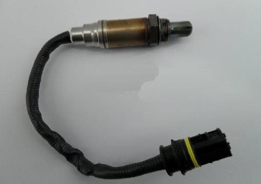 宝马车混合气过稀或过浓,氧传感器的测量!